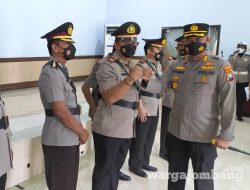 Penyegaran Organisasi dan Promosi Jabatan, Kapolres Jombang Lantik Kasat Kapolsek dan Kasi