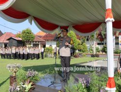 Kapolres Jombang Pimpin Apel Gelar Pasukan Operasi Zebra Semeru 2023