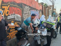 Melawan Arus lalu-lintas, Polisi Jaring 82 Pelanggar Lalin di Fly Over Peterongan Jombang