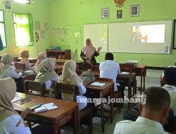 Tingkatkan Kompetensi Kepemimpinan dan Inovasi, Disdikbud Jombang Gelar Bimtek Pembelajaran Mendalam bagi 200 Kepala Sekolah