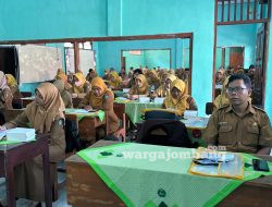 Disdikbud Jombang Gelar Bimtek Penguatan Literasi dan Numerasi untuk Guru SD